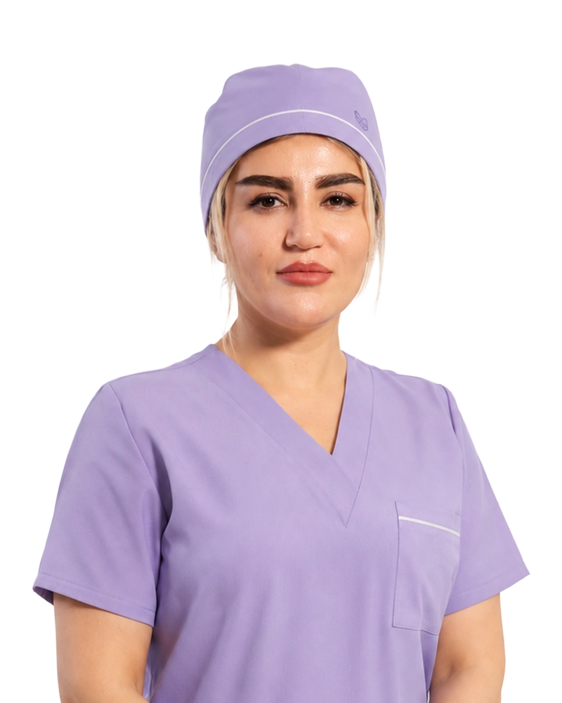 لیلا عزتی